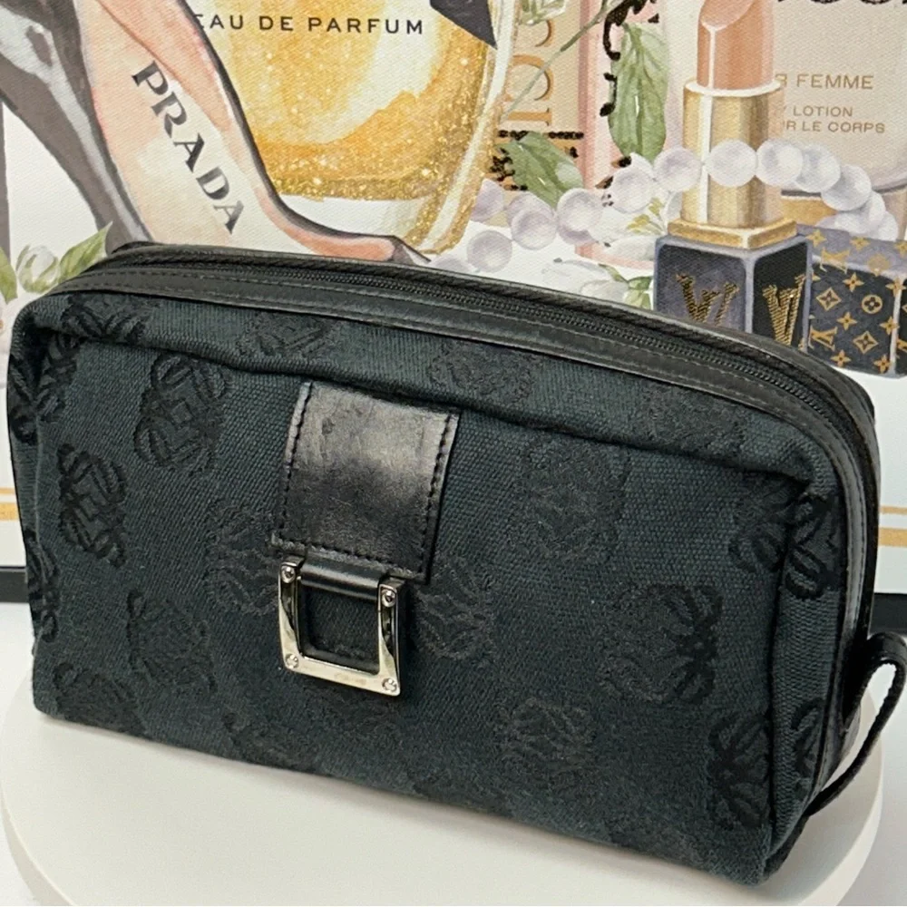 LOEWE Anagram Large Pouch Bag 😍🔥